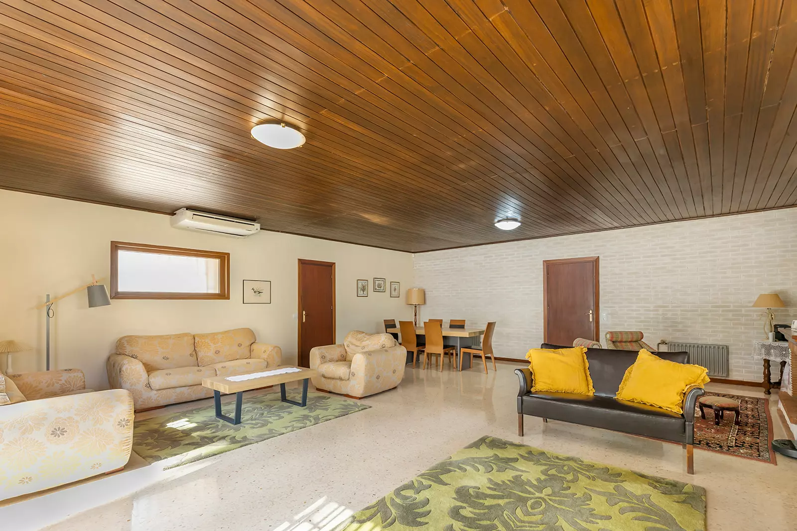 5-bedroom Villa In Orihuela Costa, Spain (366 M²)