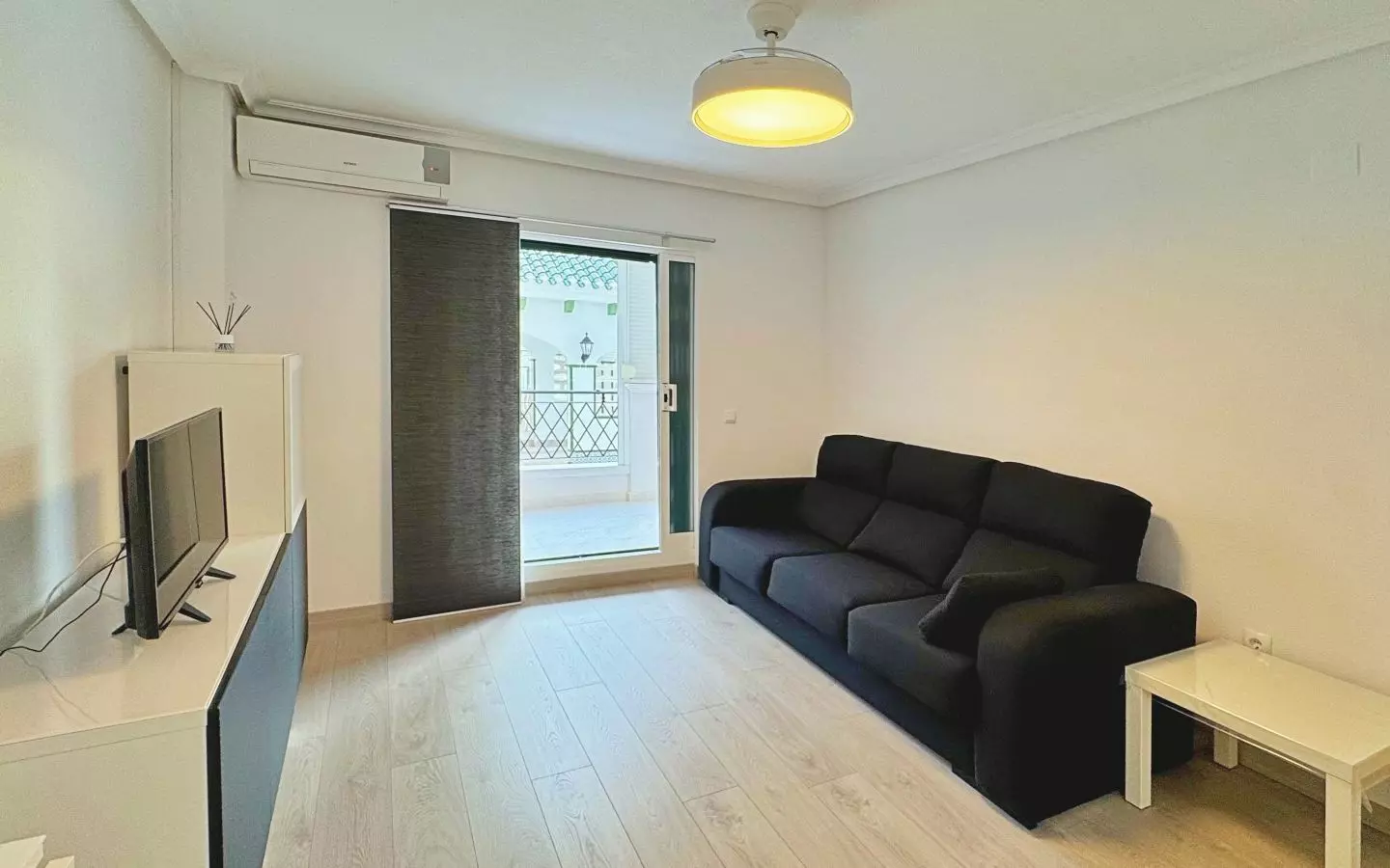 1-bedroom Apartment In Torrevieja, Spain (45 M²)