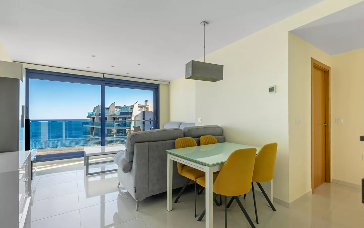 2-bedroom Penthouse In Torrevieja, Spain (175 M²)