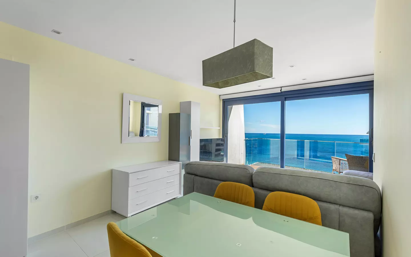 2-bedroom Penthouse In Torrevieja, Spain (175 M²)