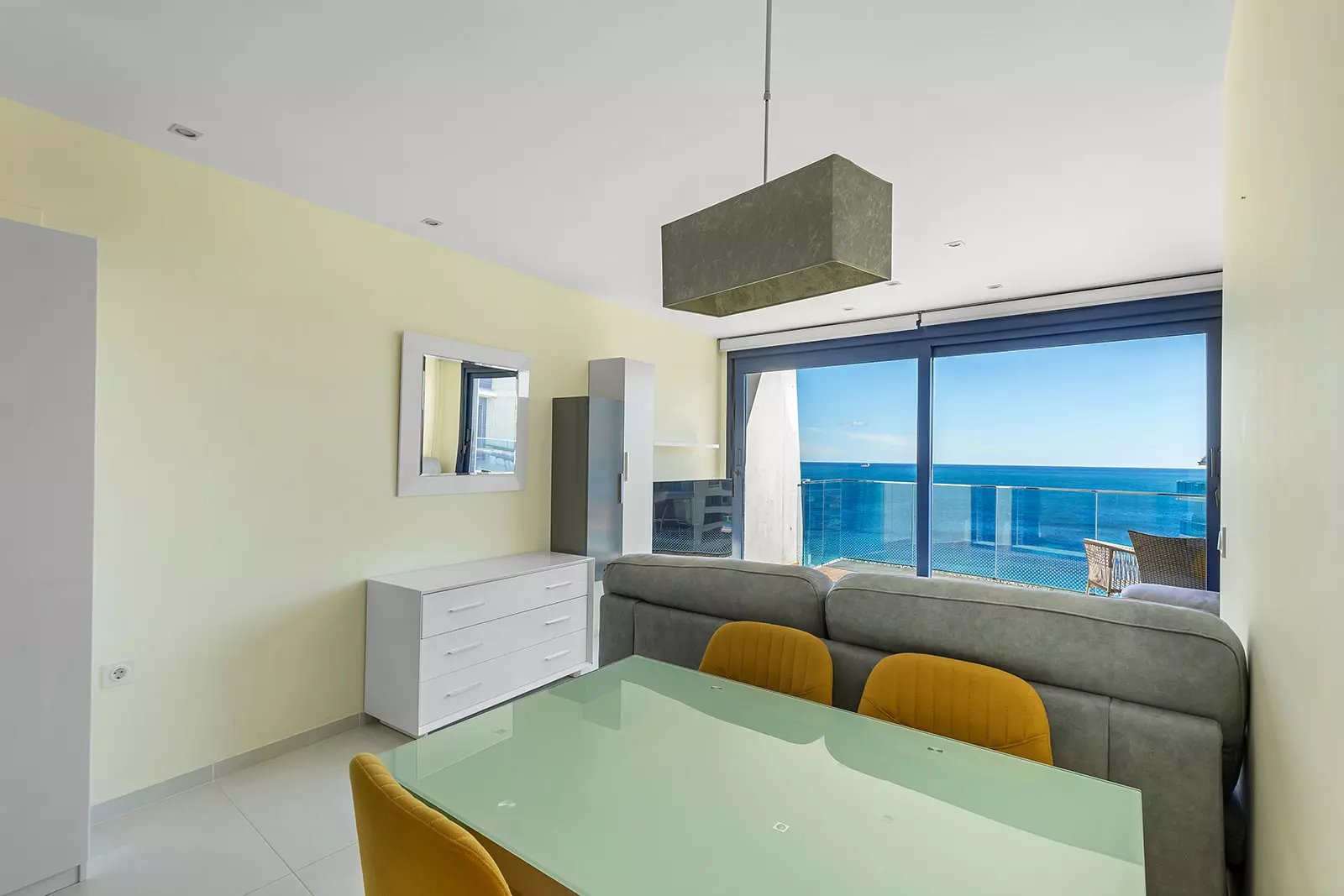 2-bedroom Penthouse In Torrevieja, Spain (175 M²)