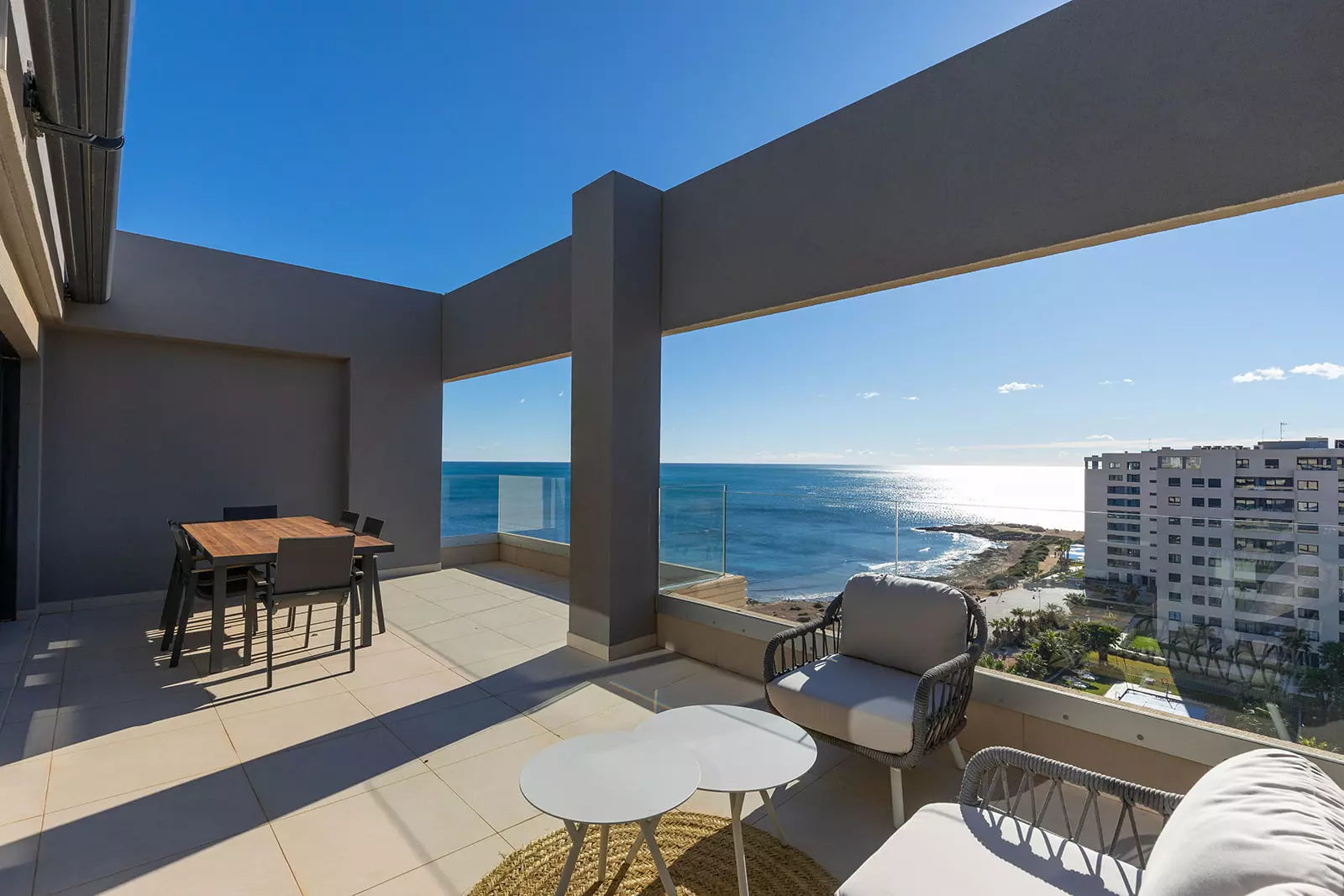3-bedroom Penthouse In Torrevieja, Spain (139 M²)