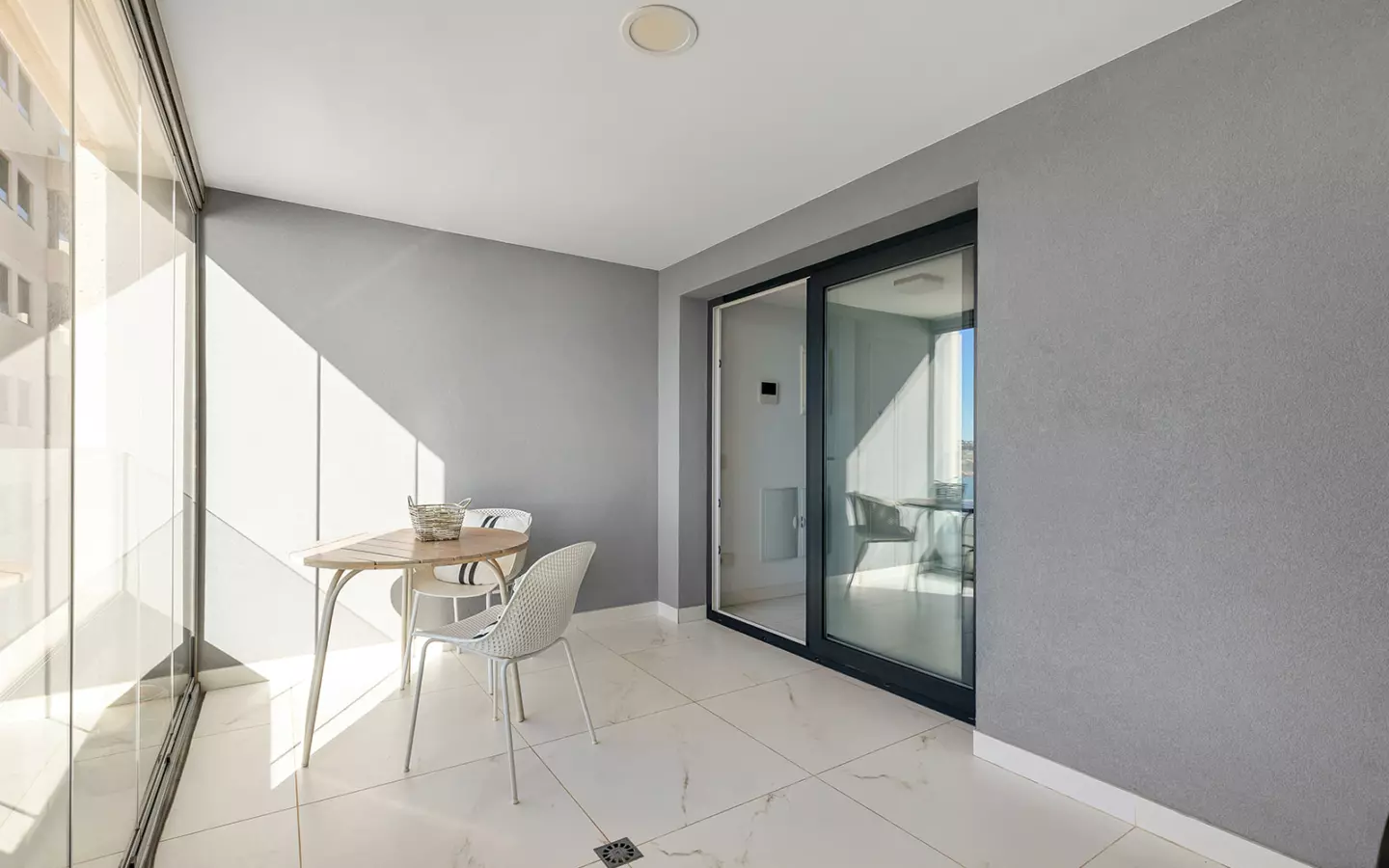 2-bedroom Apartment In Torrevieja, Spain (122 M²)