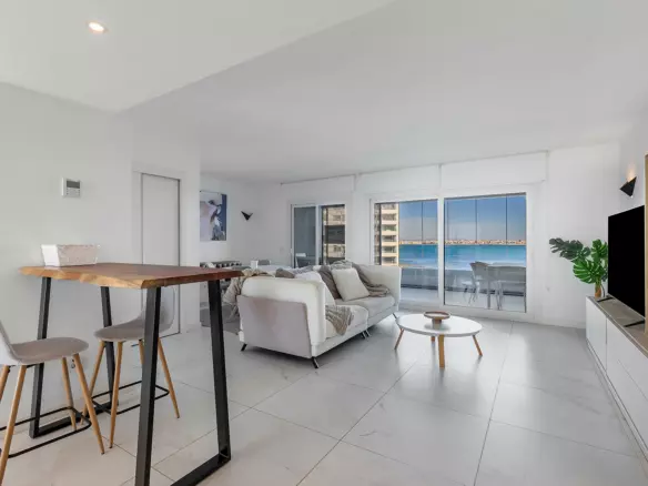 2-bedroom Apartment In Torrevieja, Spain (122 M²)