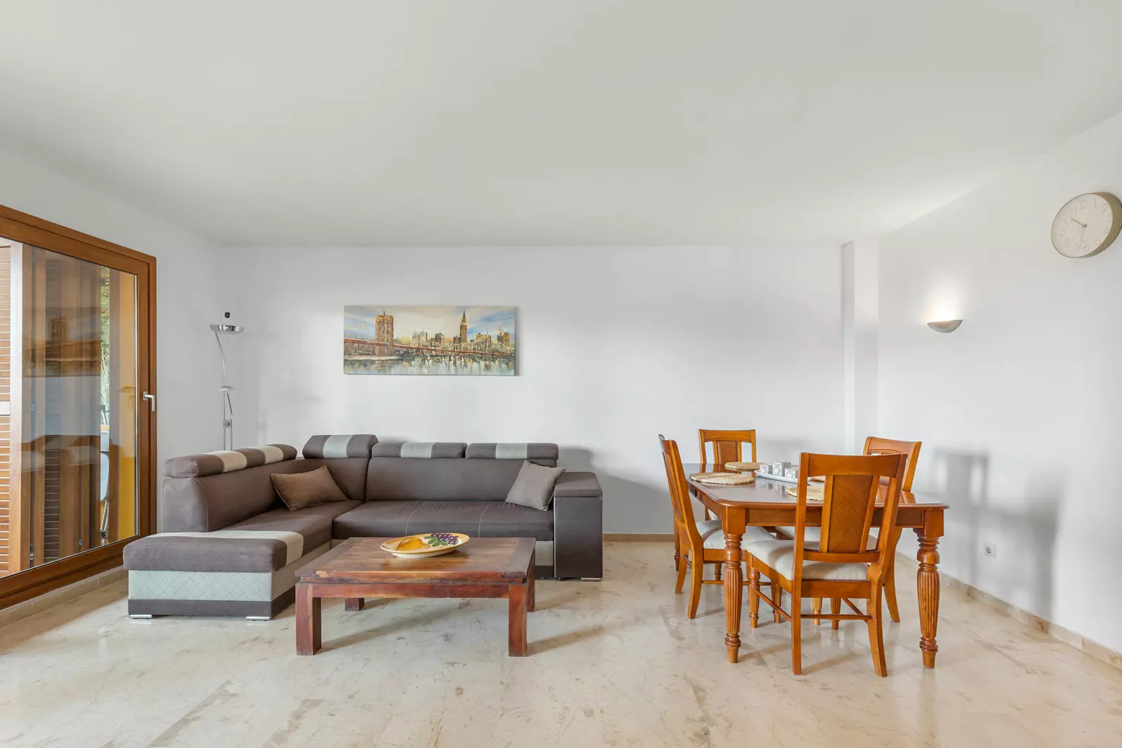 2-bedroom Apartment In Torrevieja, Spain (84 M²)