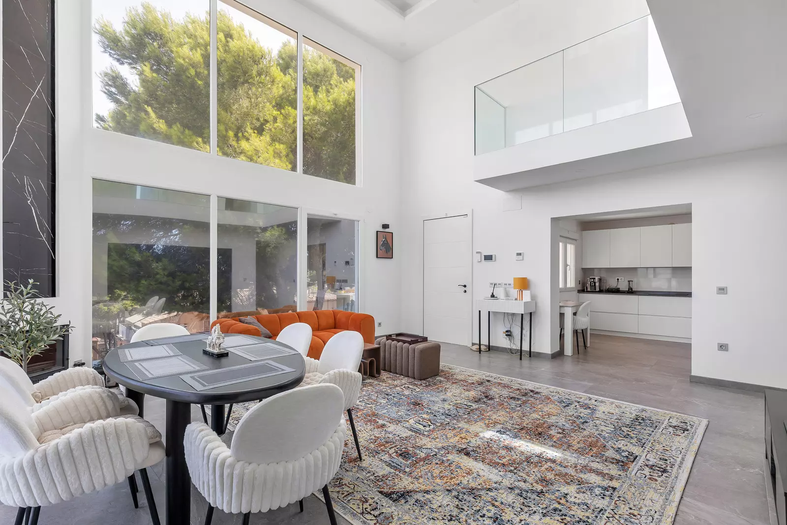 6-bedroom Villa In Torrevieja, Spain (257 M²)
