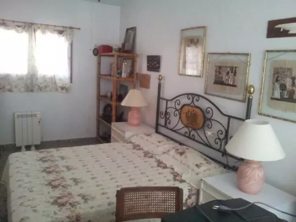 6-bedroom Villa In Pilar De La Horadada, Spain (250 M²)