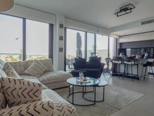 3-bedroom Apartment In Guardamar Del Segura, Spain (116 M²)