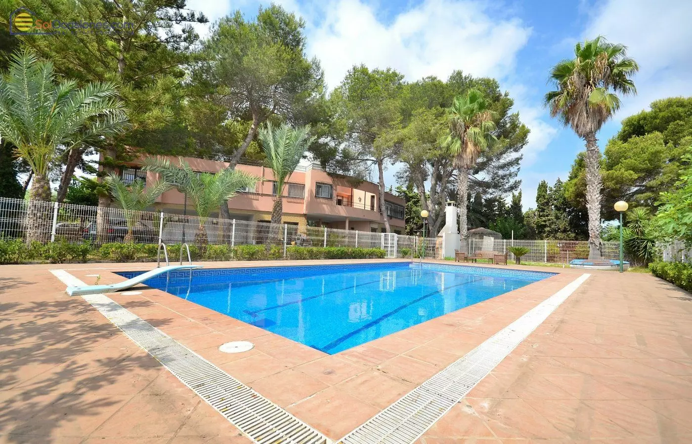 6-bedroom Villa In Torrevieja, Spain (671 M²)