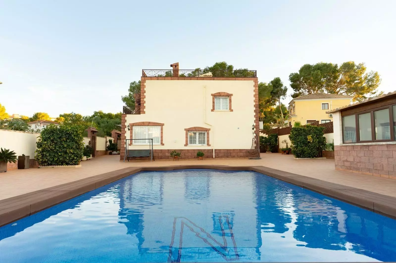 8-3-bc3917 7-bedroom Villa In Torrevieja, Spain (312 M²)