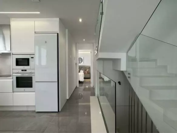 3-bedroom Villa In Torrevieja, Spain (197 M²)