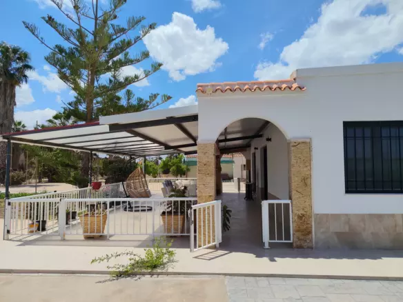 6-bedroom Villa In Los Montesinos, Spain (347 M²)