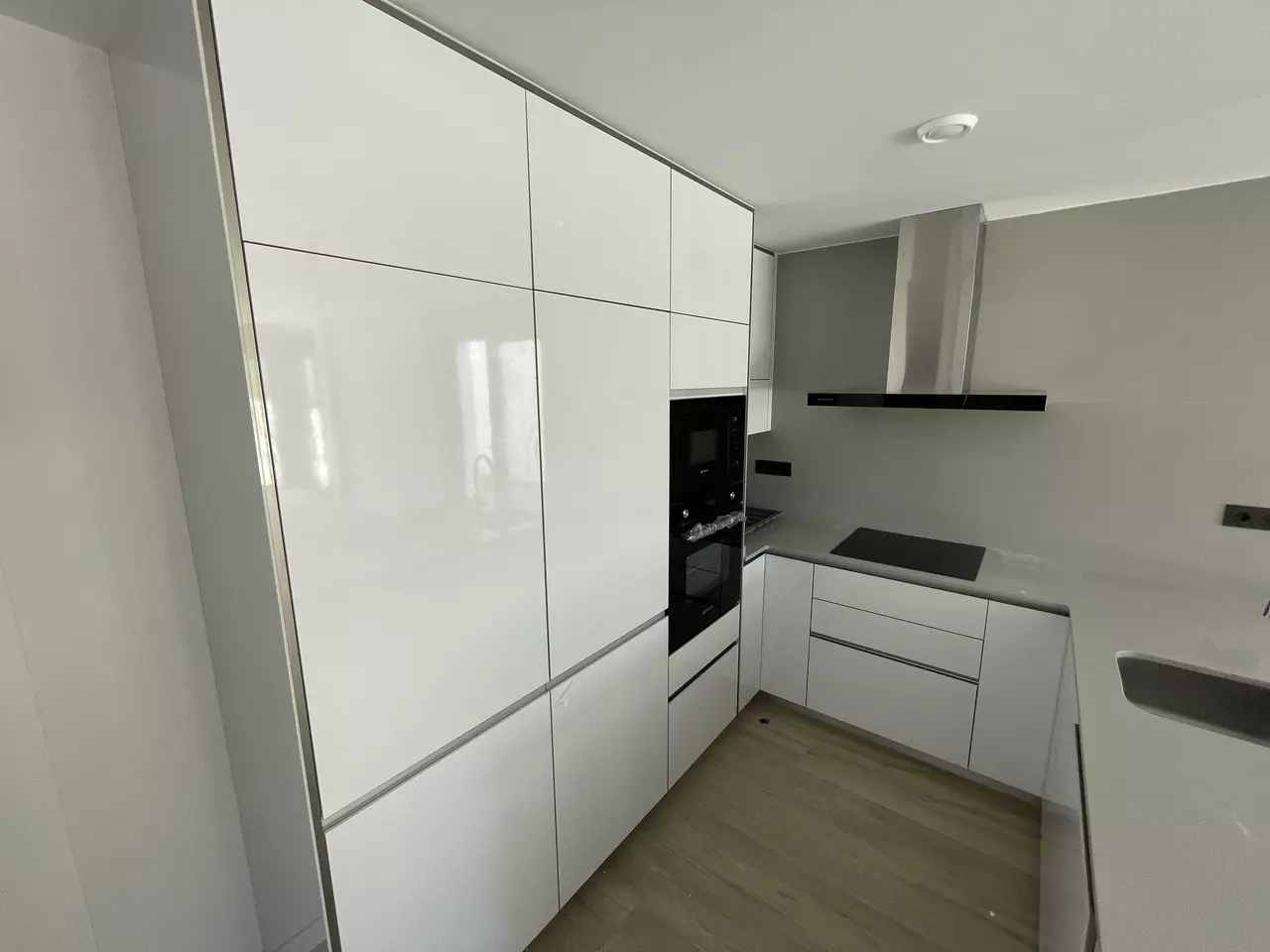 4-bedroom Apartment In Pilar De La Horadada, Spain (120 M²)