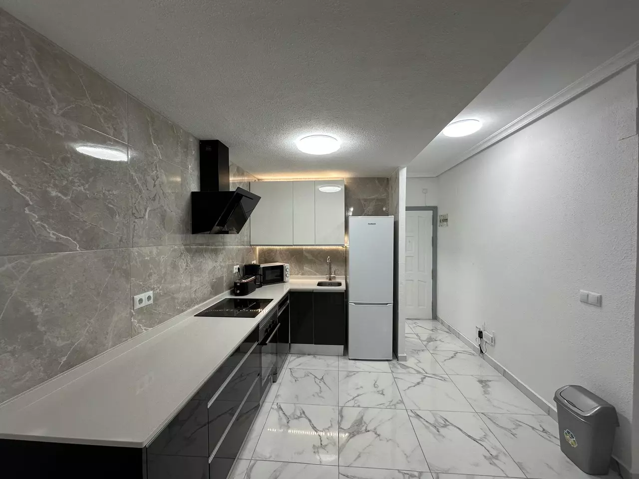 2-bedroom Apartment In Torrevieja, Spain (82 M²)