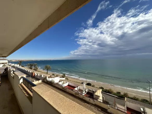 3-bedroom Apartment In Pilar De La Horadada, Spain (96 M²)