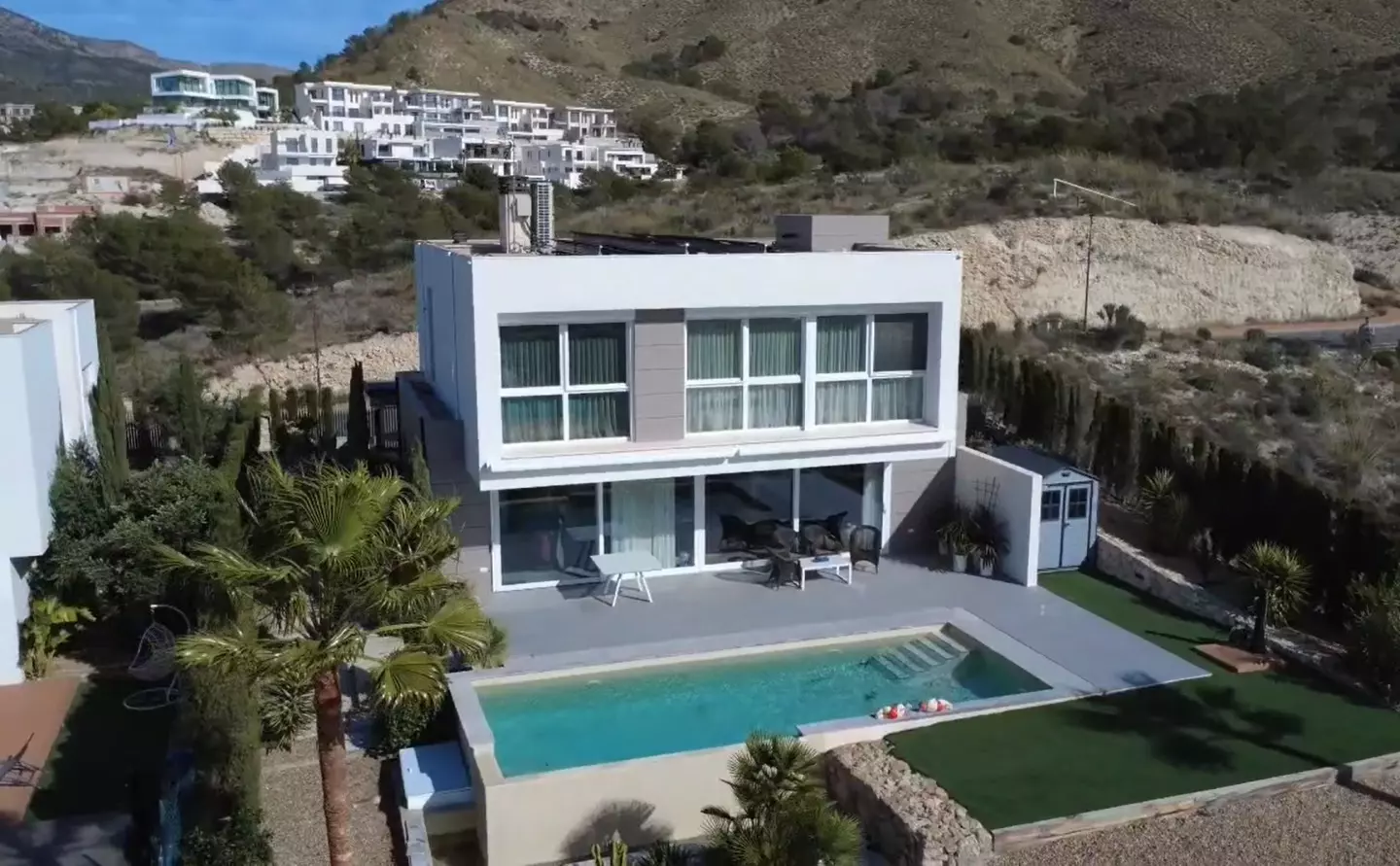 3-bedroom Villa In Finestrat, Spain (224 M²)