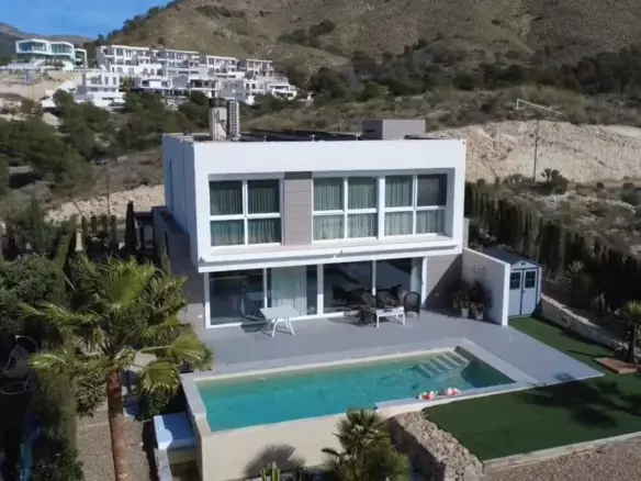 3-bedroom Villa In Finestrat, Spain (224 M²)