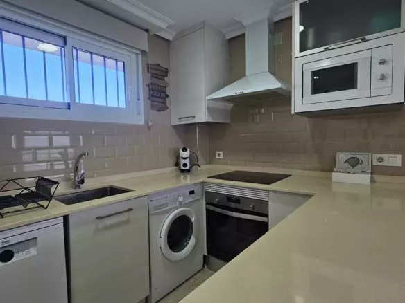 3-bedroom Apartment In Pilar De La Horadada, Spain (96 M²)