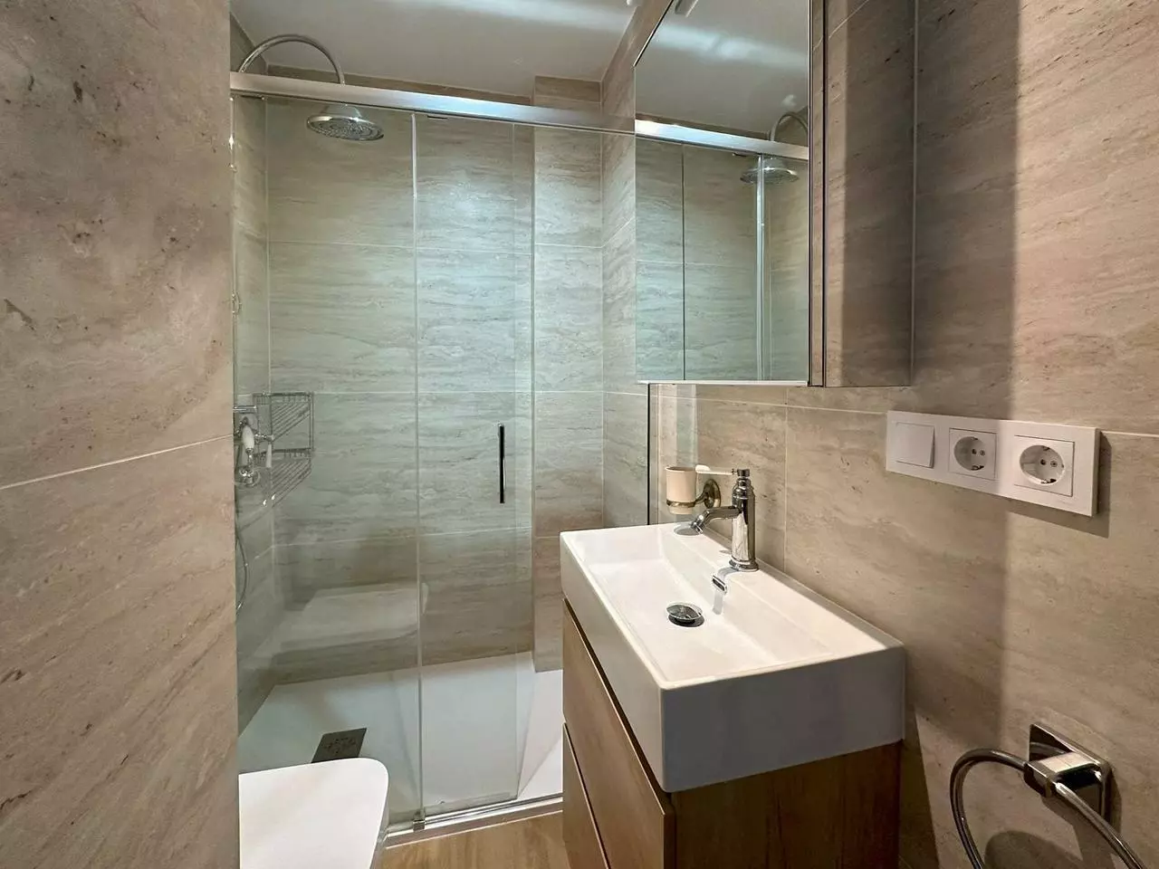3-bedroom Apartment In Torrevieja, Spain (82 M²)