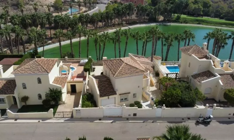 3-bedroom Villa In Orihuela Costa, Spain (132 M²)
