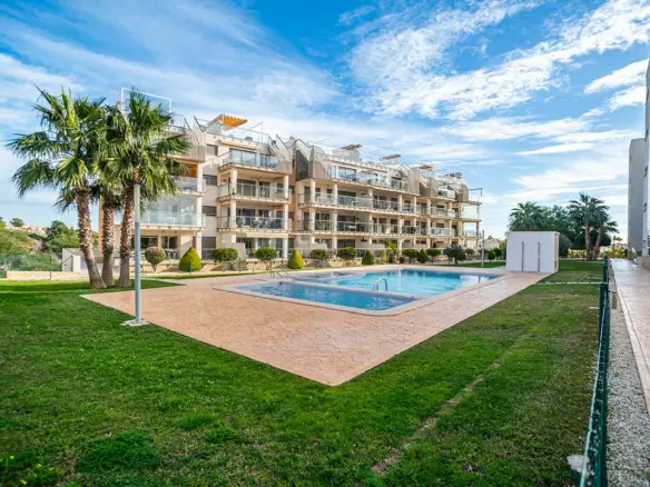 3-bedroom Apartment In Orihuela Costa, Spain (100 M²)