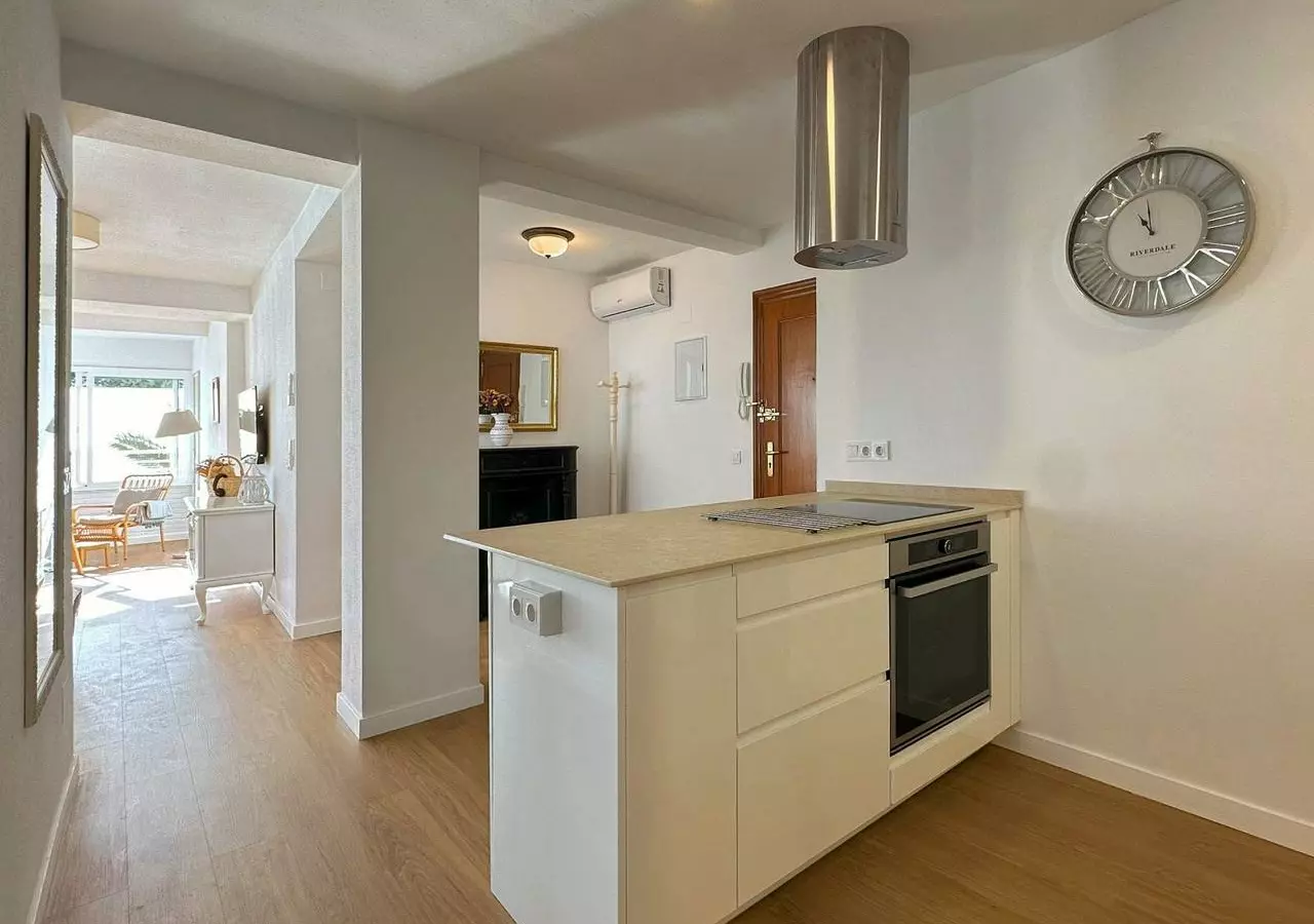 3-bedroom Apartment In Torrevieja, Spain (82 M²)