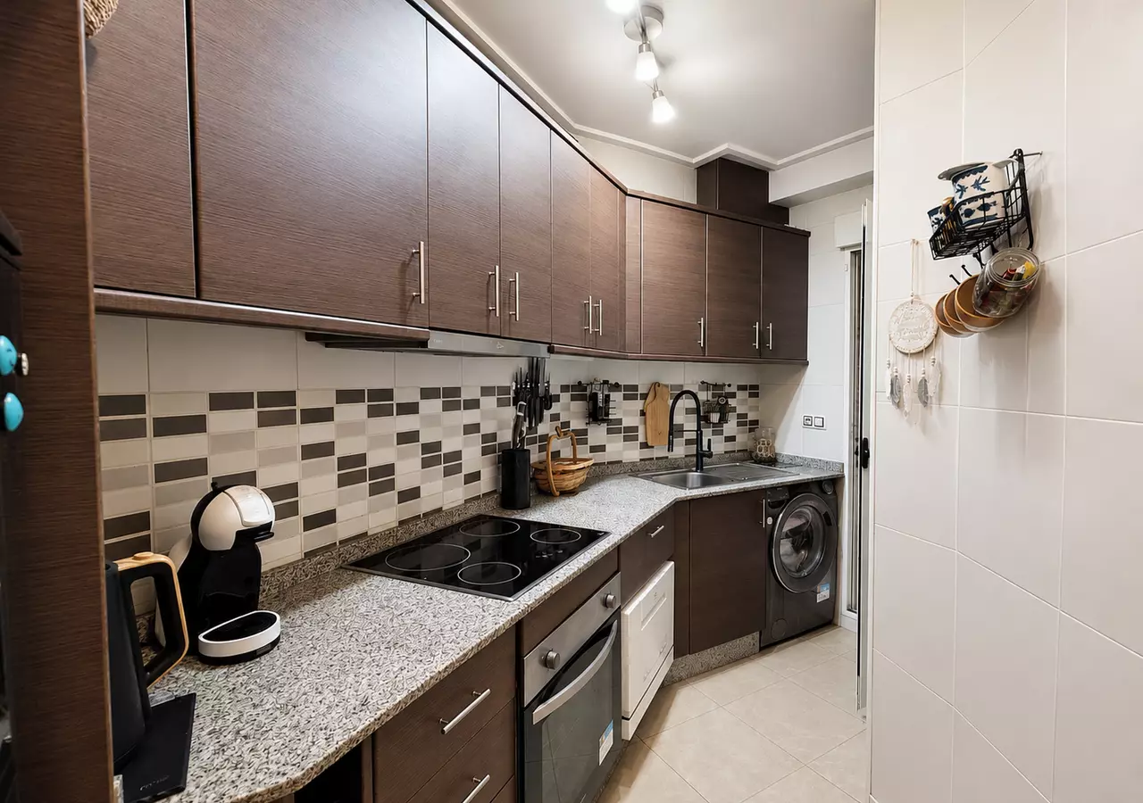 3-bedroom Apartment In Torrevieja, Spain (96 M²)