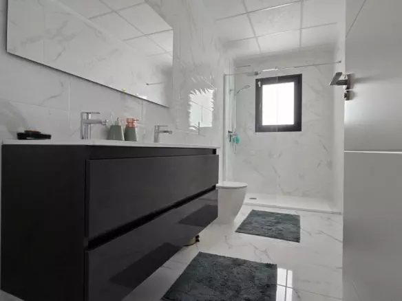 3-bedroom Villa In Los Montesinos, Spain (151 M²)