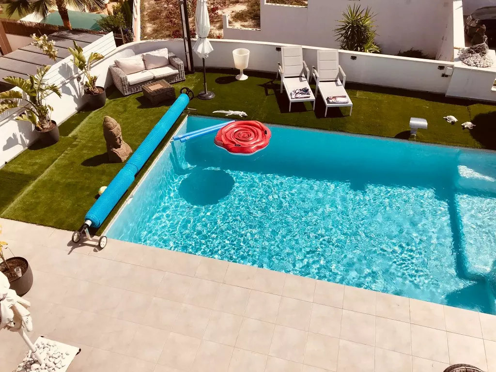 6-bedroom Villa In Ciudad Quesada, Spain (325 M²)