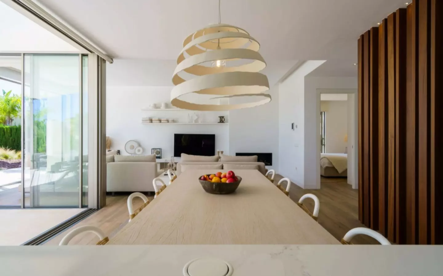 5-bedroom Villa In San Miguel De Salinas, Spain (241 M²)