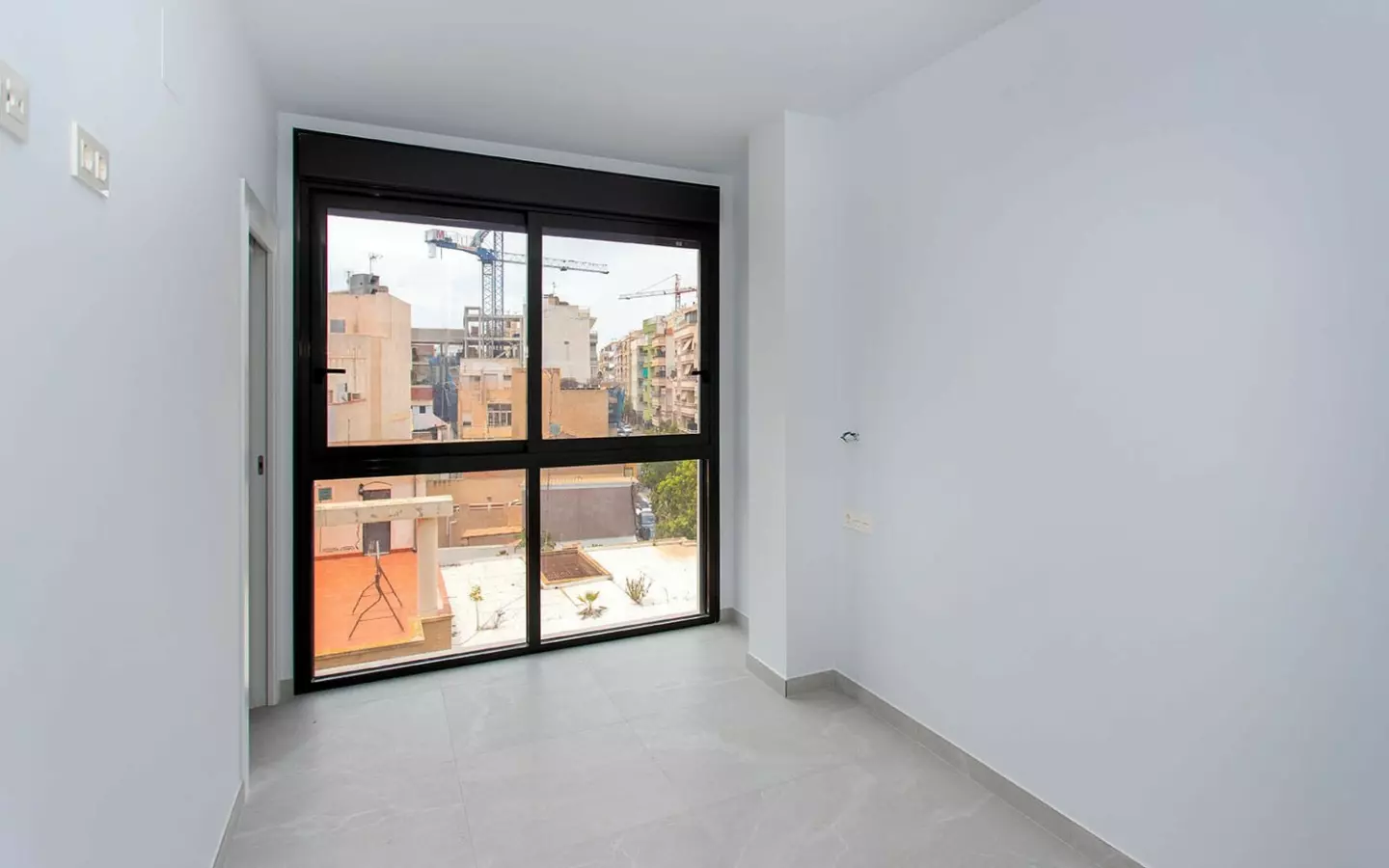 2-bedroom Apartment In Torrevieja, Spain (86 M²)