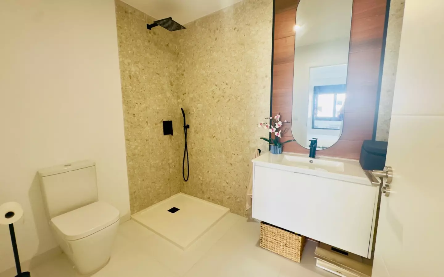 2-bedroom Property In San Miguel De Salinas, Spain (75 M²)