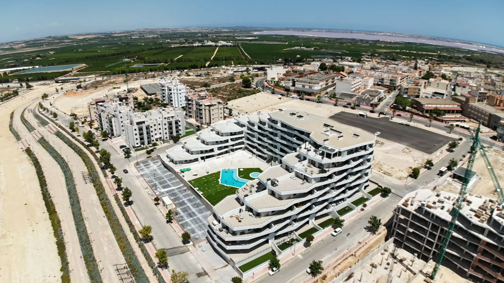 2-bedroom Property In San Miguel De Salinas, Spain (75 M²)