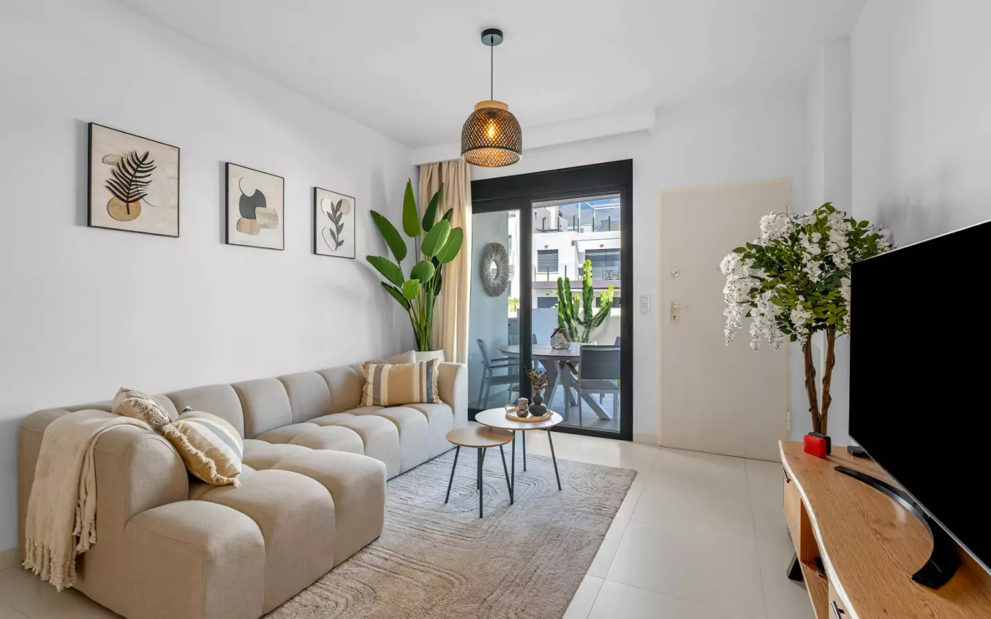 2-bedroom Apartment In San Miguel De Salinas, Spain (65 M²)