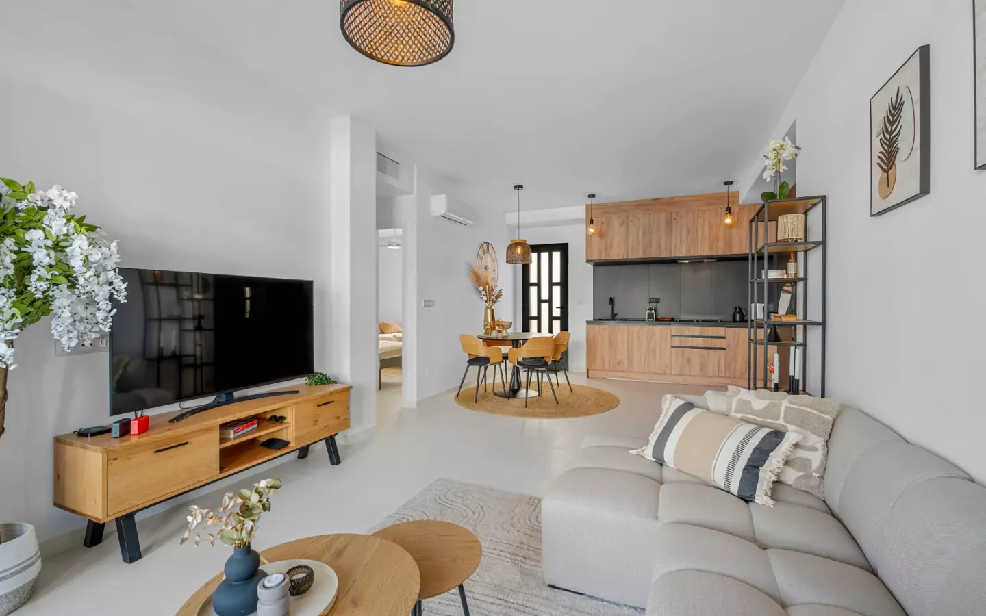 2-bedroom Apartment In San Miguel De Salinas, Spain (65 M²)