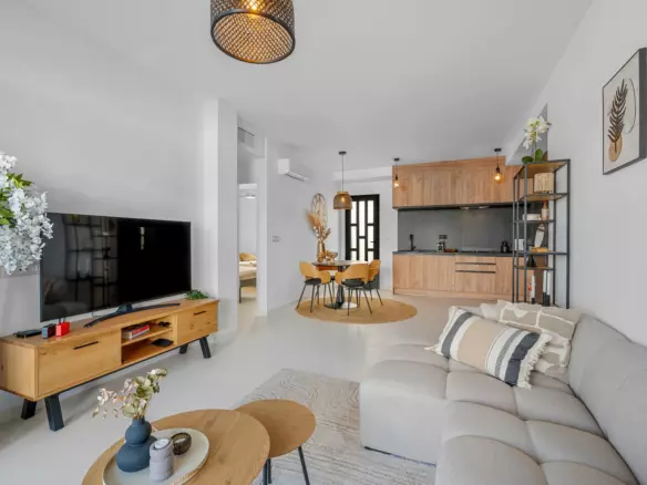 2-bedroom Apartment In San Miguel De Salinas, Spain (65 M²)