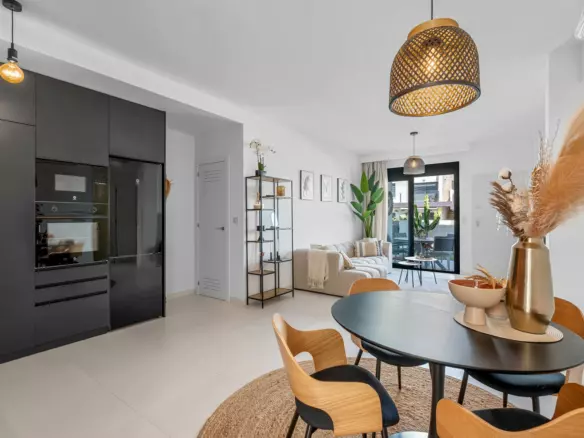 2-bedroom Apartment In San Miguel De Salinas, Spain (65 M²)
