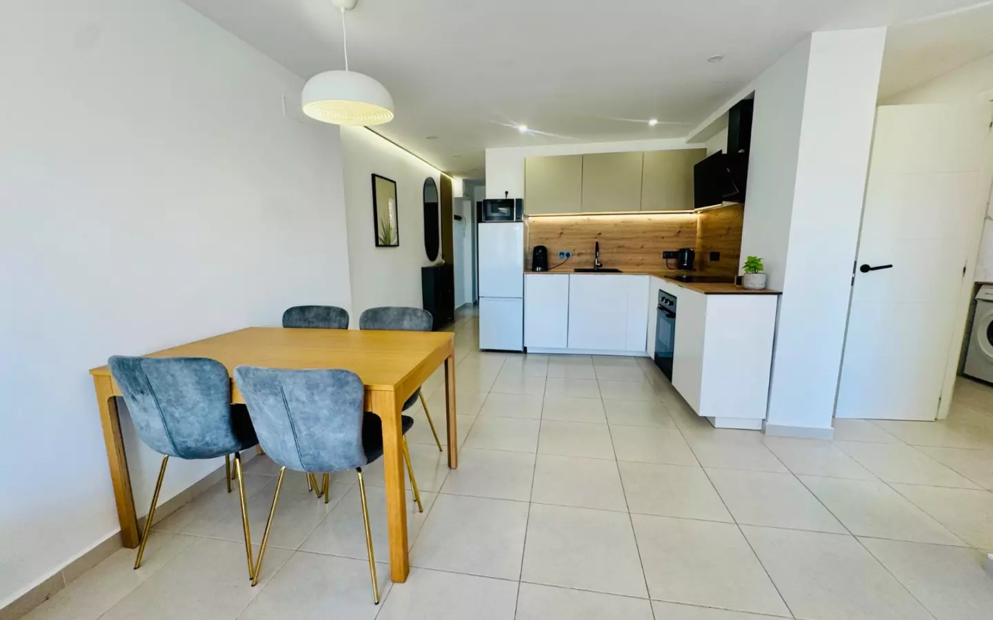 3-bedroom Property In Torrevieja, Spain (85 M²)