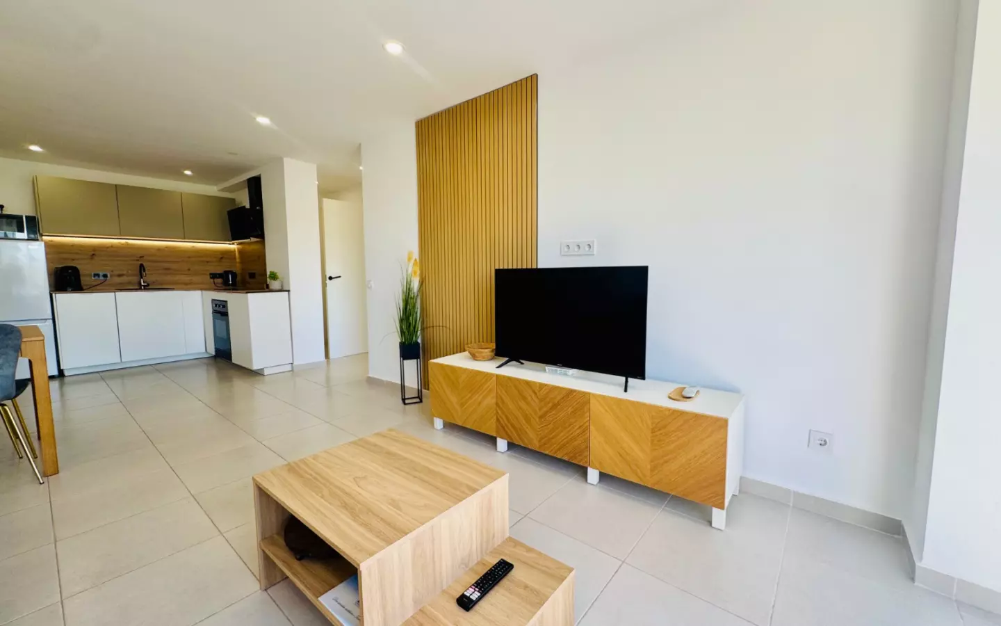 3-bedroom Property In Torrevieja, Spain (85 M²)
