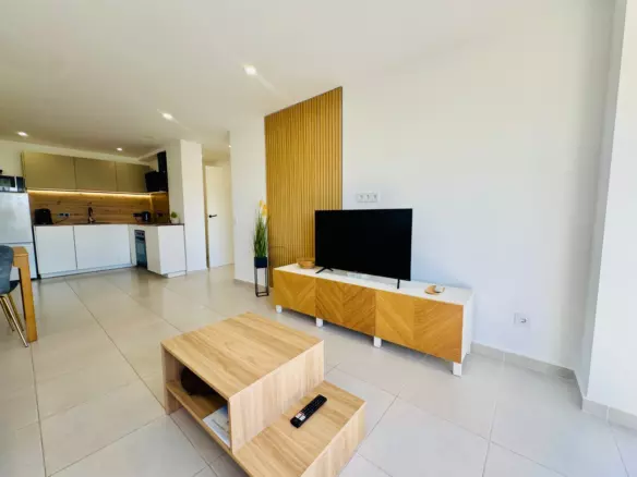 3-bedroom Property In Torrevieja, Spain (85 M²)