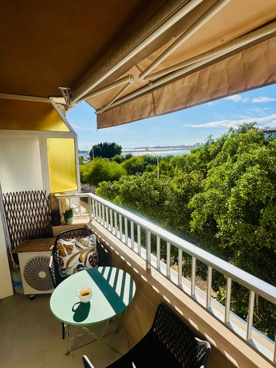 3-bedroom Property In Torrevieja, Spain (85 M²)