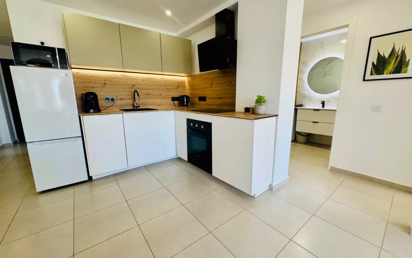 3-bedroom Property In Torrevieja, Spain (85 M²)