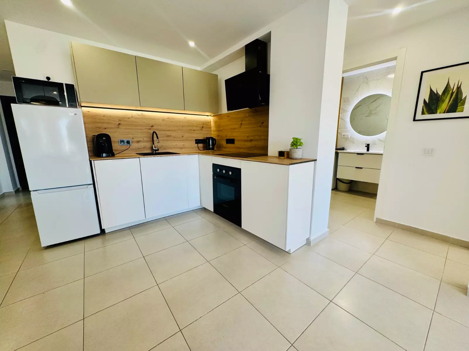 3-bedroom Property In Torrevieja, Spain (85 M²)