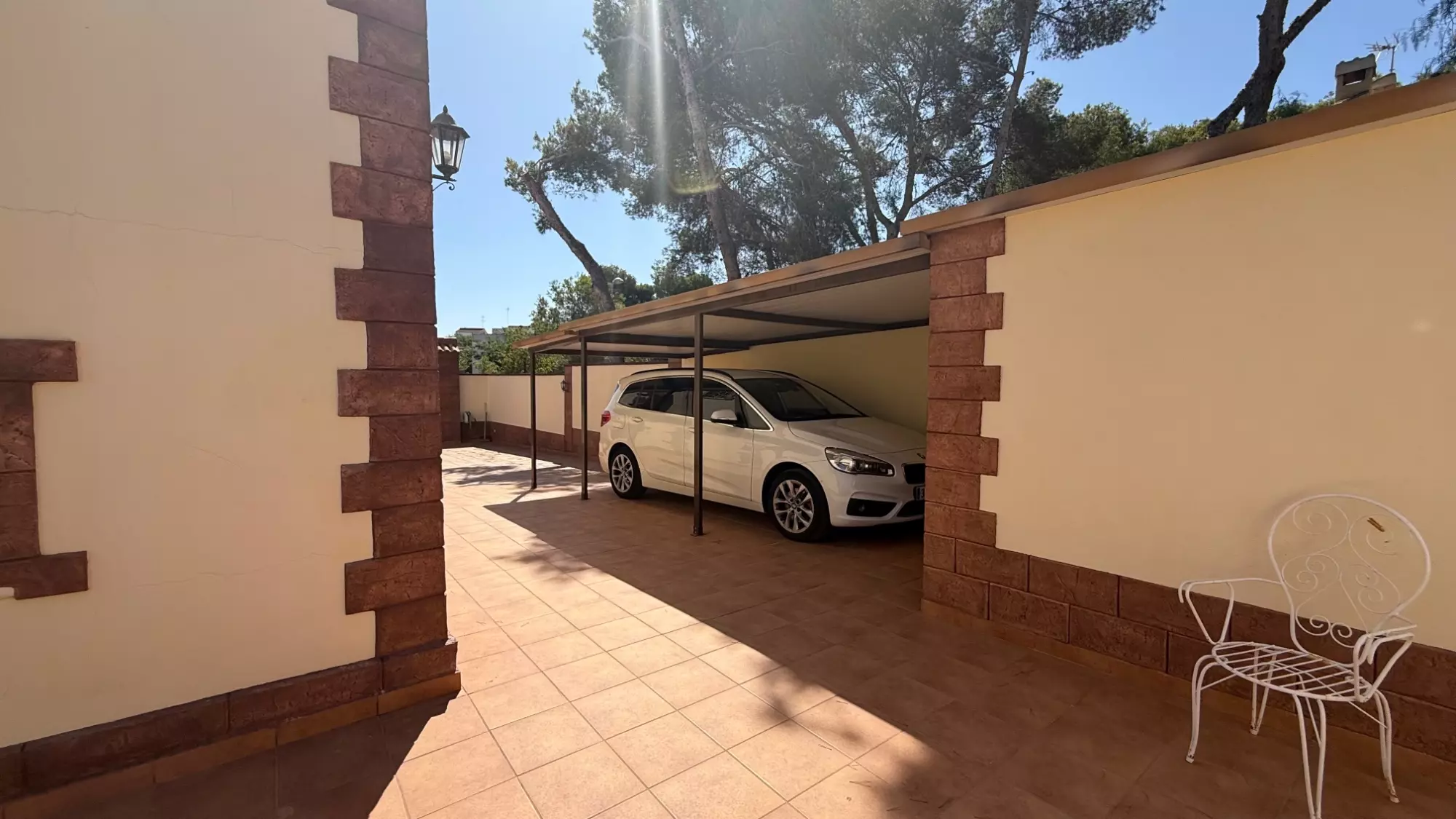 7-bedroom Villa In Torrevieja, Spain (311 M²)