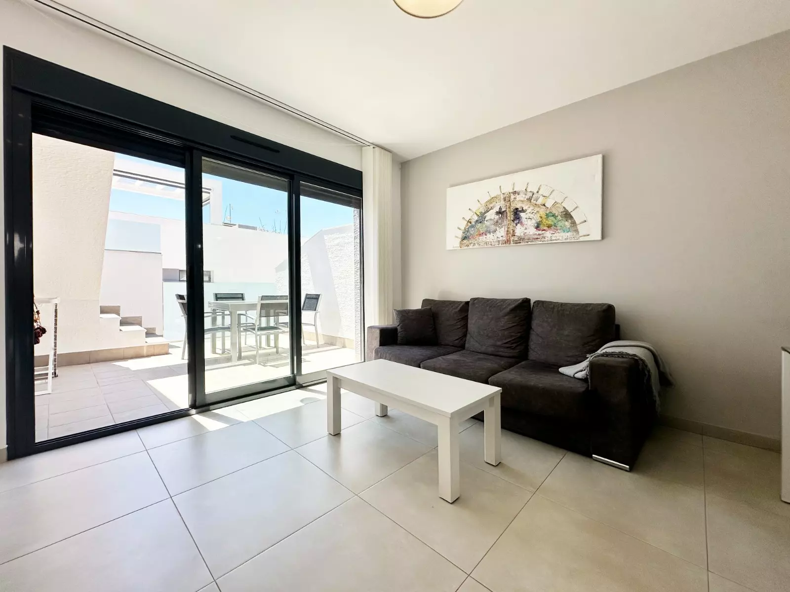 2-bedroom Apartment In Guardamar Del Segura, Spain (75 M²)