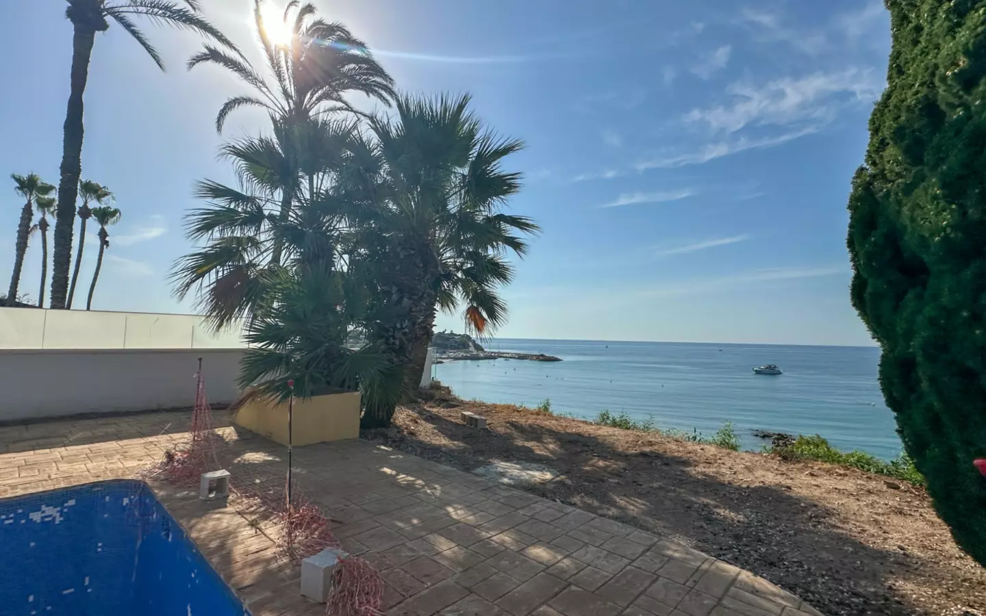 5-bedroom Villa In Cabo Roig, Spain (668 M²)