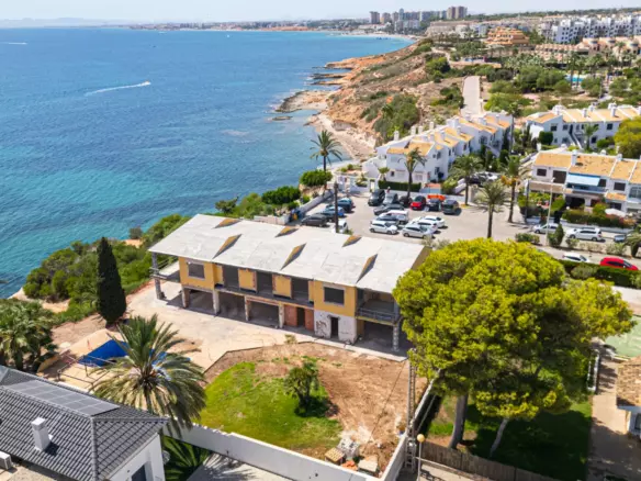 5-bedroom Villa In Cabo Roig, Spain (668 M²)