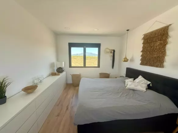 3-bedroom Villa In Pinoso, Spain (175 M²)