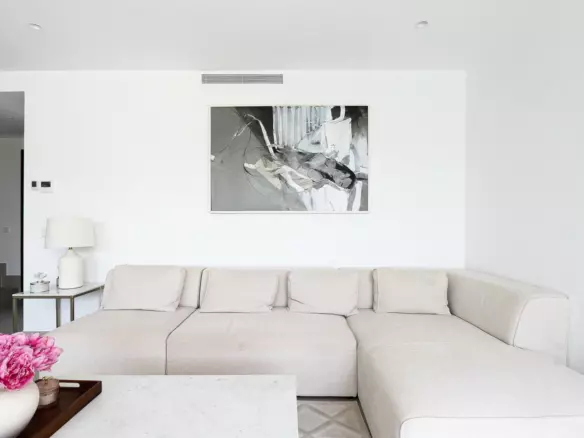 3-bedroom Villa In Orihuela Costa, Spain (130 M²)