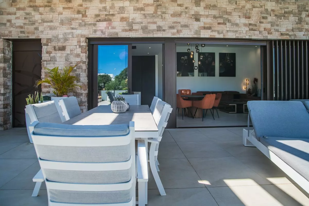 4-bedroom Villa In Rojales, Spain (203 M²)